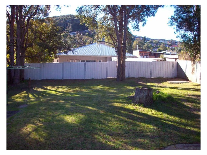 22 Dillon Road, Wamberal NSW 2260