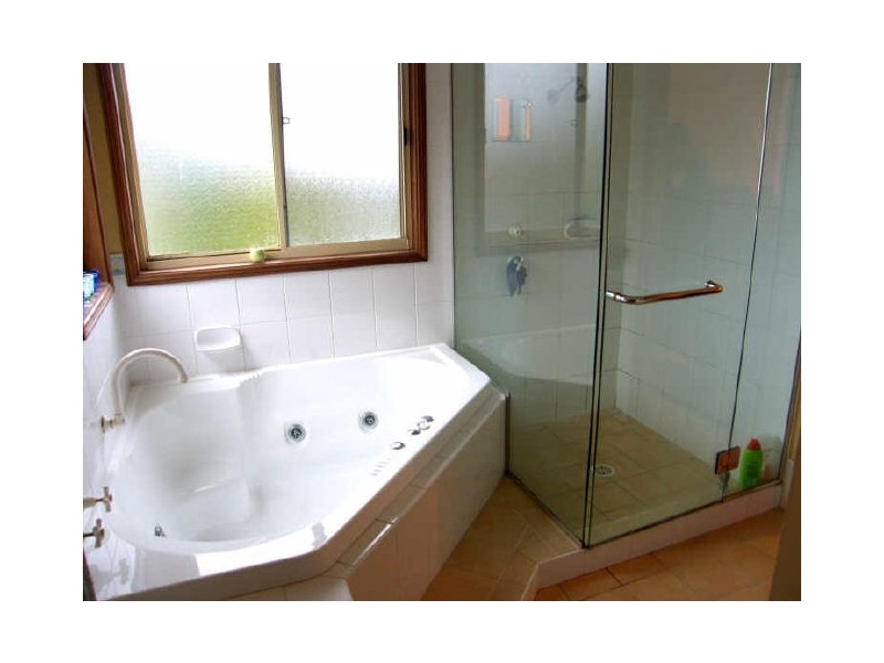 Erina NSW 2250