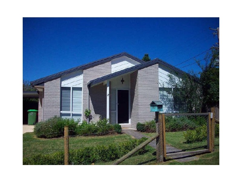 2 Glenmaggie Street, Narara NSW 2250