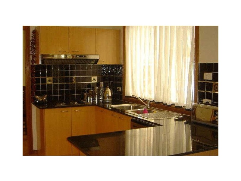 5 Sunhill Crescent, Erina NSW 2250