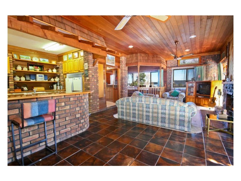 East Gosford NSW 2250