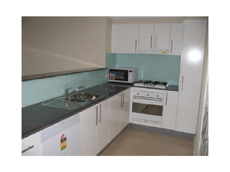 80 Mann Street, Gosford NSW 2250