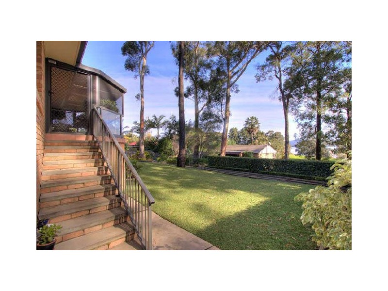 19 Kenmare Close, Green Point NSW 2251