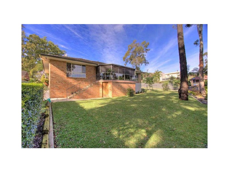 19 Kenmare Close, Green Point NSW 2251