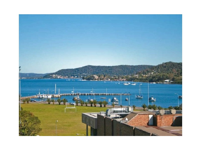 39/12 Baker Street, Gosford NSW 2250