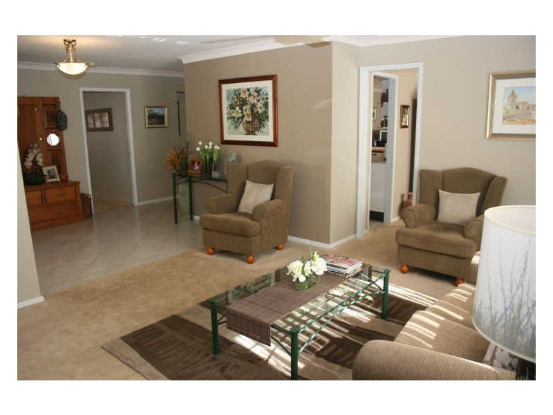 44 Bronzewing Drive, Erina NSW 2250