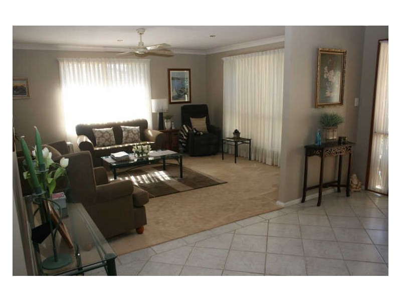 44 Bronzewing Drive, Erina NSW 2250