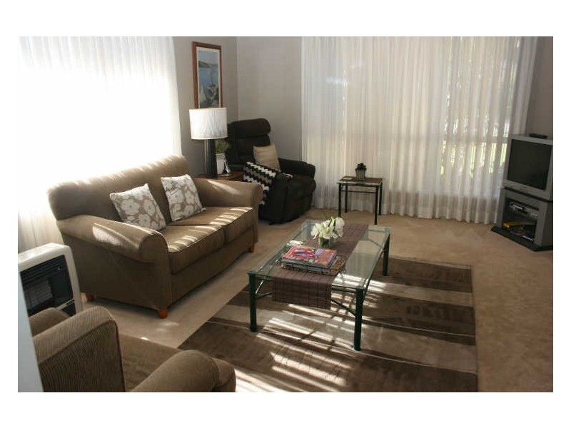 44 Bronzewing Drive, Erina NSW 2250