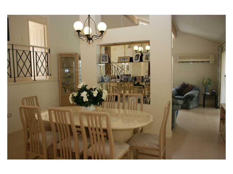 11 Bronzewing Drive, Erina NSW 2250