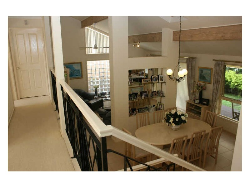 11 Bronzewing Drive, Erina NSW 2250