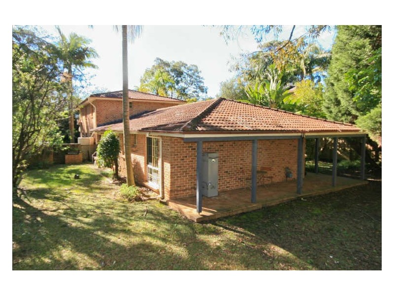 2/7 Bellbrook Cl, Green Point NSW 2251