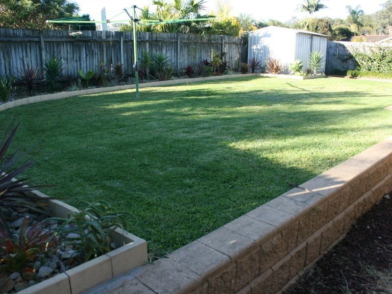 2 Kareel Close, Erina NSW 2250
