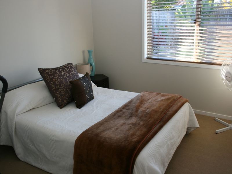 2 Kareel Close, Erina NSW 2250