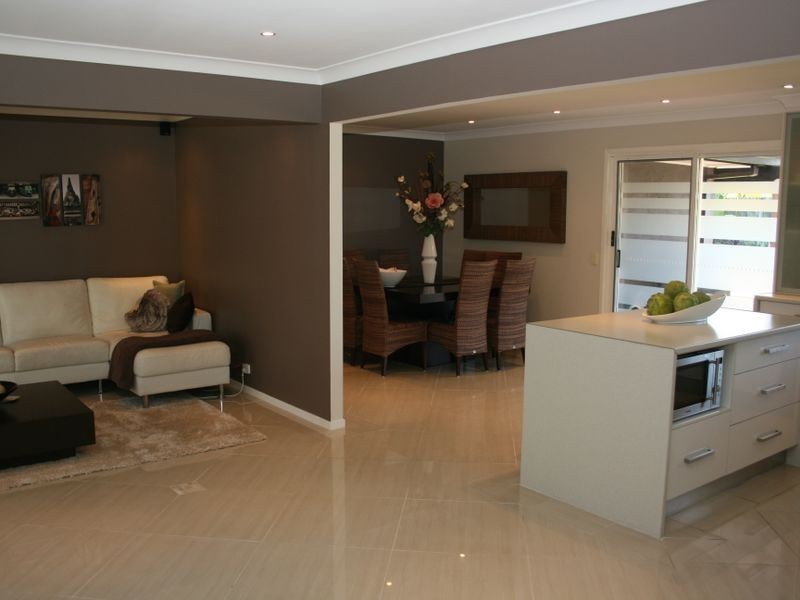 2 Kareel Close, Erina NSW 2250