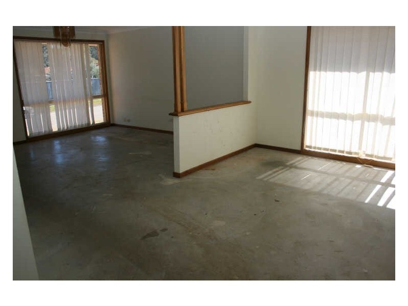 18 Eden Grove, Erina NSW 2250