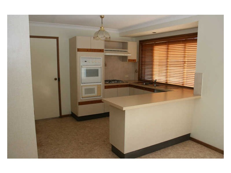 18 Eden Grove, Erina NSW 2250