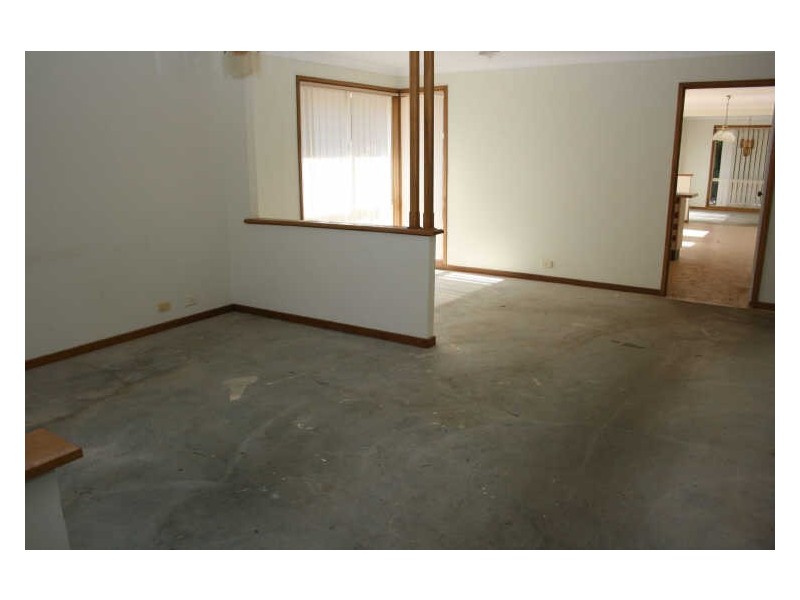 18 Eden Grove, Erina NSW 2250