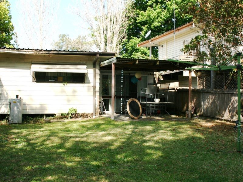 4 Nerissa Road, Erina NSW 2250