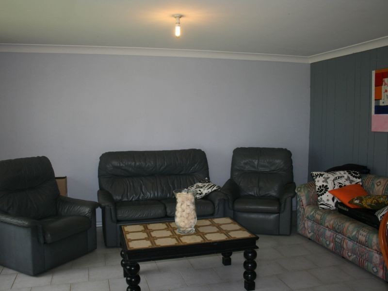 61 Kookaburra St, Kincumber NSW 2251