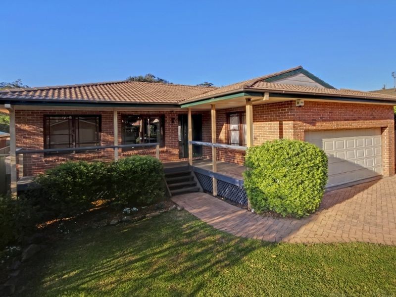 17 Christle Street, Green Point NSW 2251