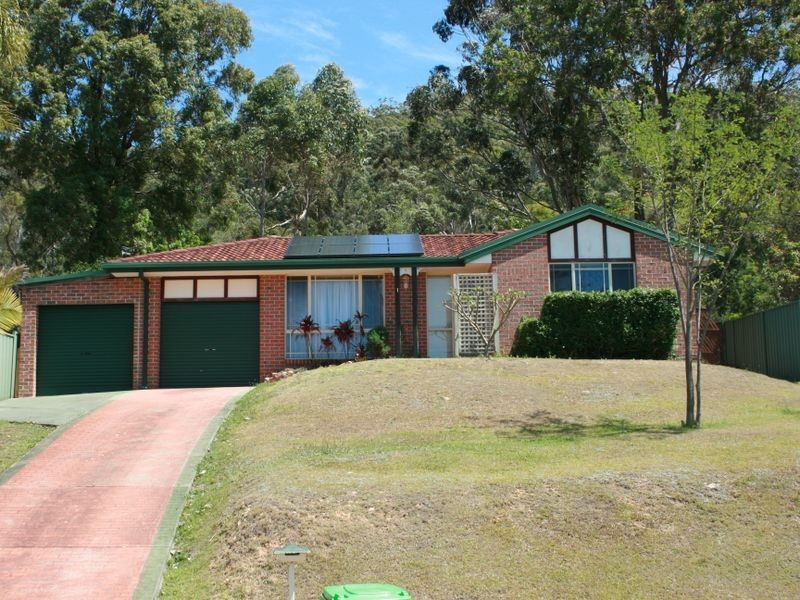 1 Merideth Place, Green Point NSW 2251