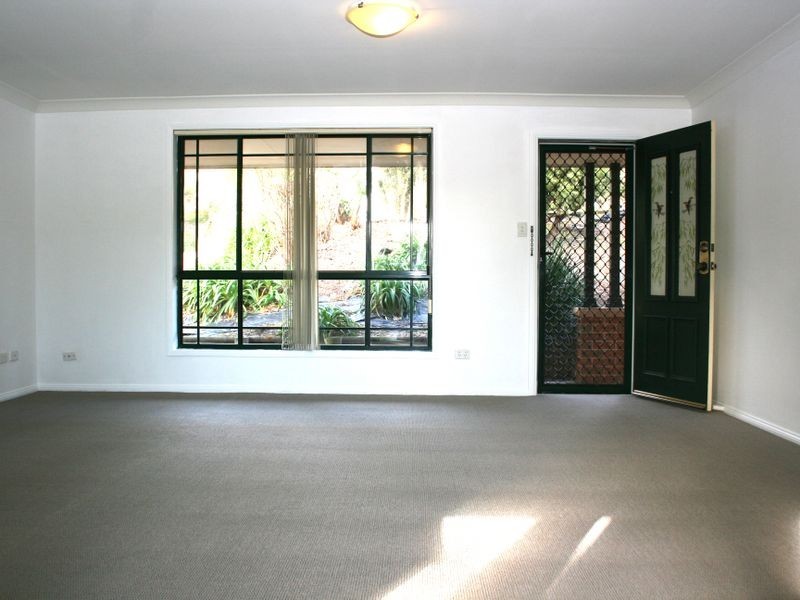 4 Jennie Cox Close, Erina NSW 2250