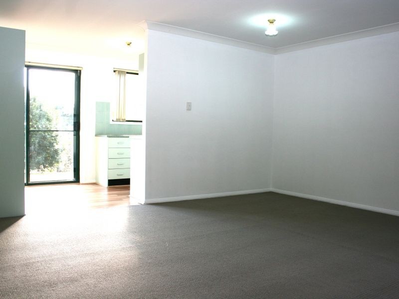 4 Jennie Cox Close, Erina NSW 2250