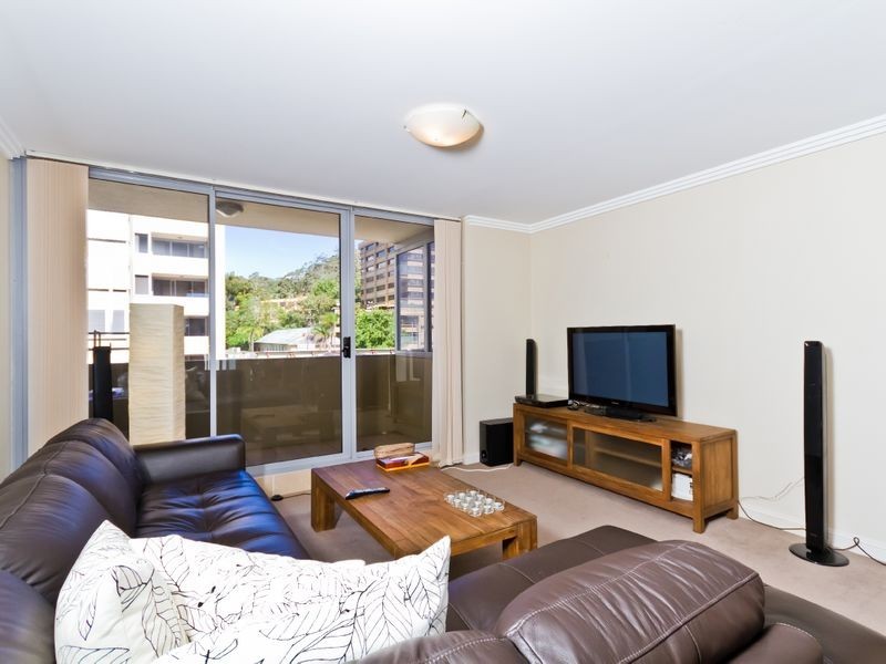26/12 Baker Street, Gosford NSW 2250