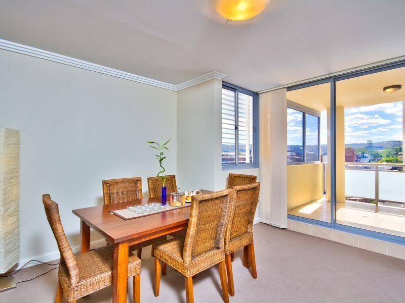 26/12 Baker Street, Gosford NSW 2250