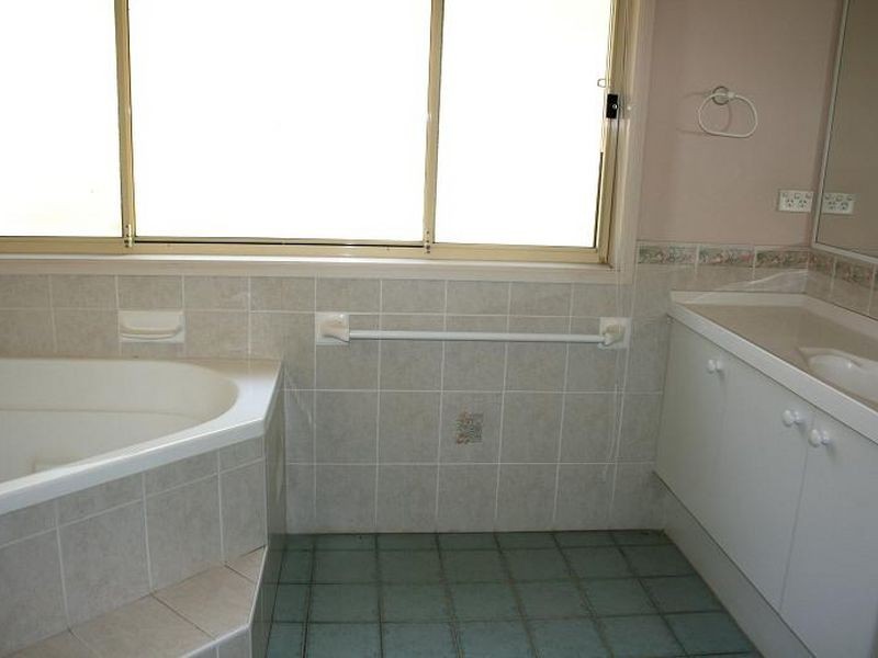 106 The Entrance Road, Erina NSW 2250