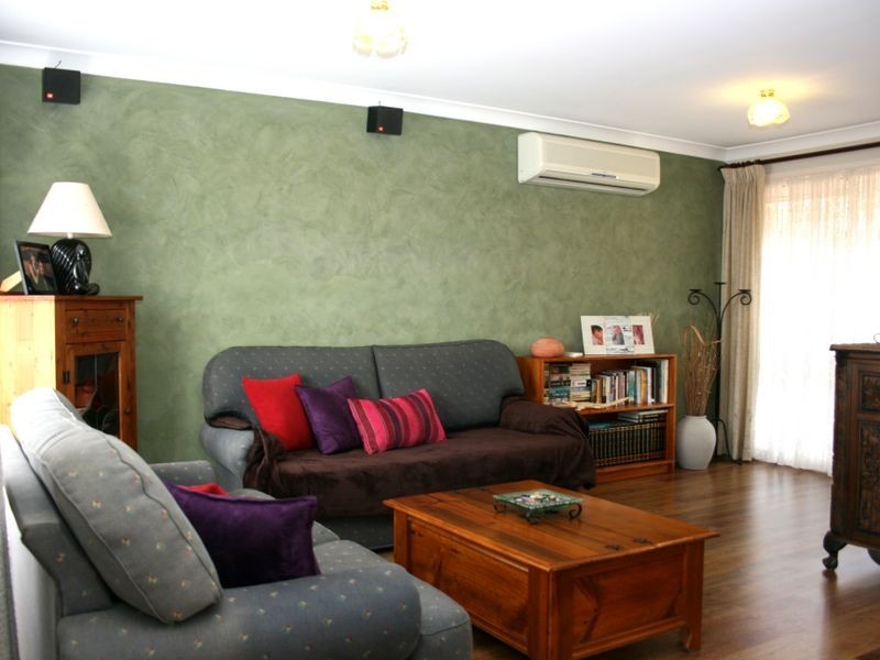 3 Merideth Place, Green Point NSW 2251