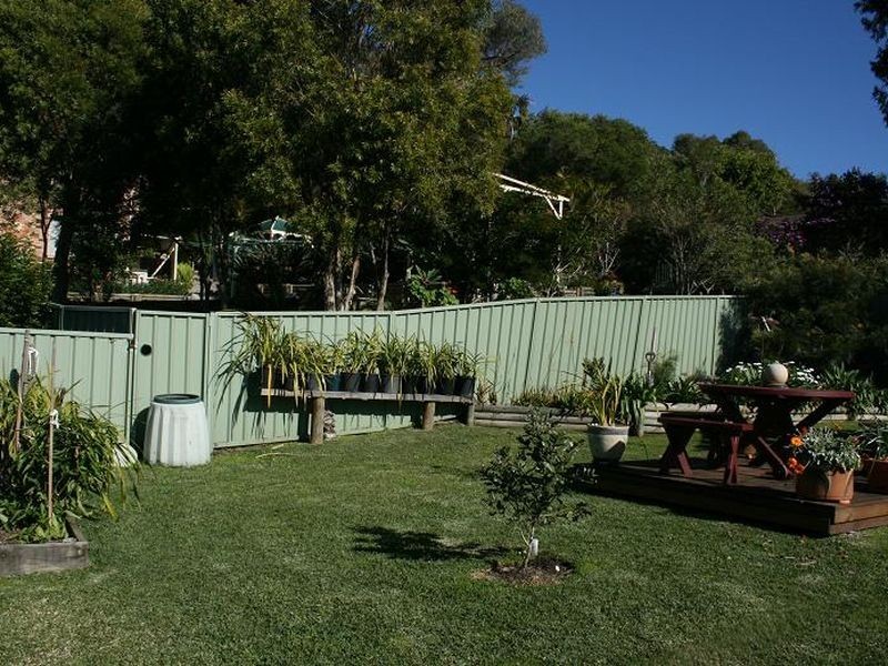 3 Merideth Place, Green Point NSW 2251