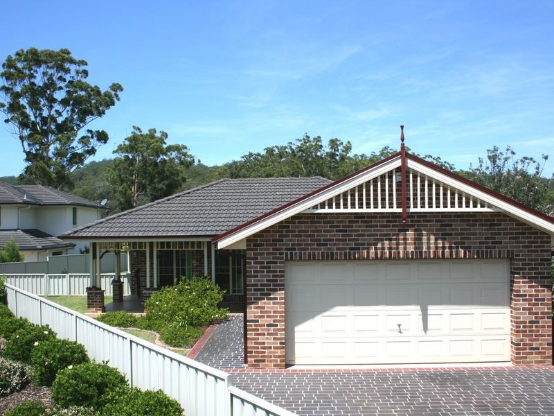 10 Victor Close, Green Point NSW 2251