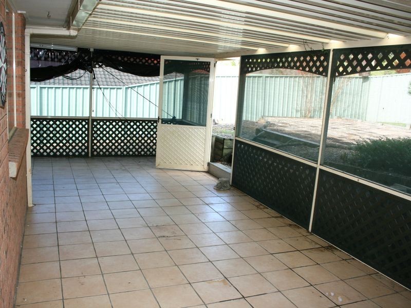 4 Merideth Place, Green Point NSW 2251