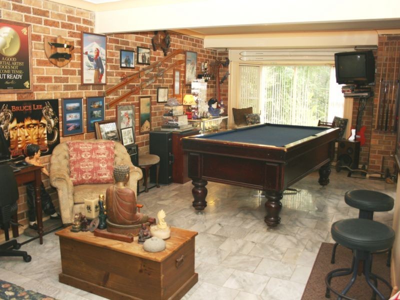 2/6 Dakara Avenue, Erina NSW 2250