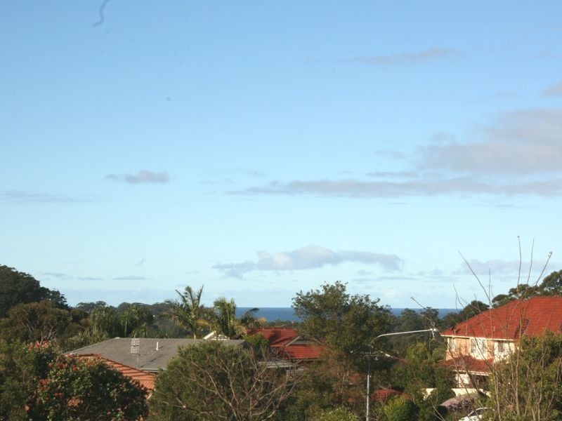 1/10 Sotherby Avenue, Terrigal NSW 2260