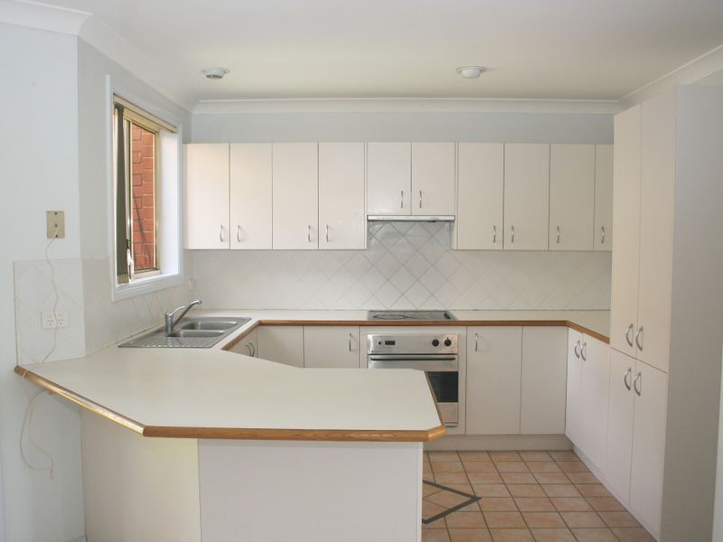 1/10 Sotherby Avenue, Terrigal NSW 2260