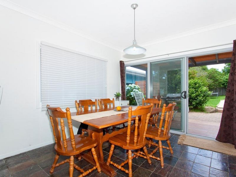 34 Dakara Avenue, Erina NSW 2250