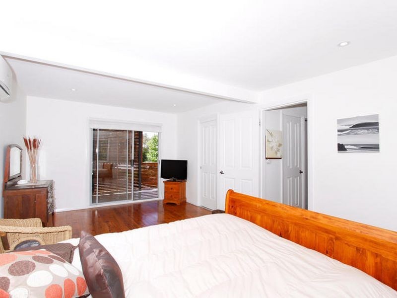 34 Dakara Avenue, Erina NSW 2250