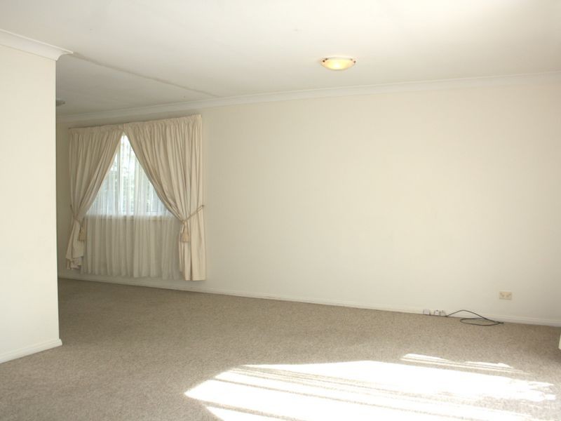 1/196 Avoca Drive, Green Point NSW 2251