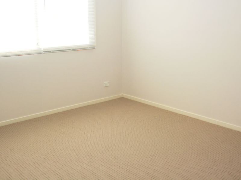 1/5 Jennie Cox Close, Erina NSW 2250