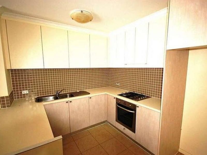 215/80 John Whiteway Drive, Gosford NSW 2250