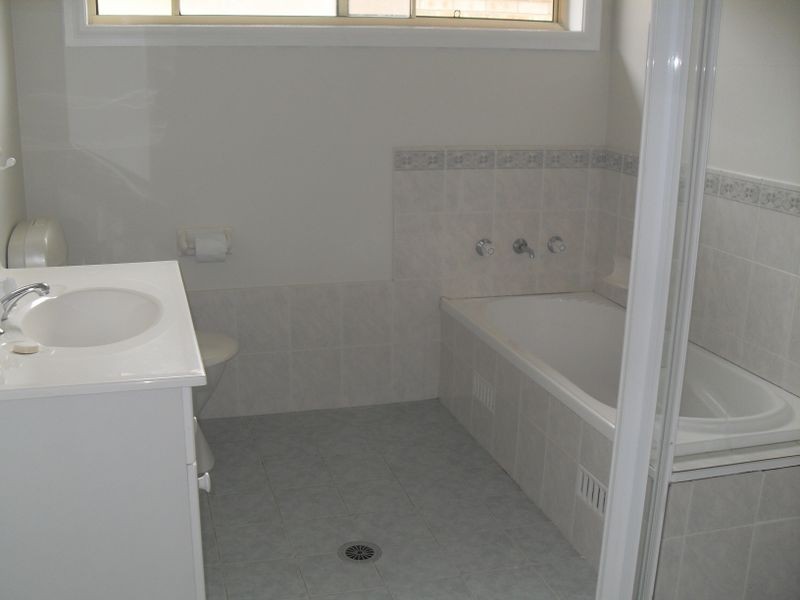 18 Karwin Avenue, Springfield NSW 2250