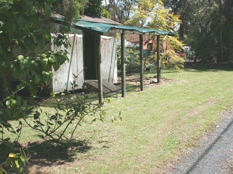 32 Tumbi Creek Road, Berkeley Vale NSW 2261