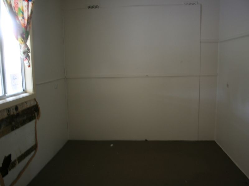 16 Henry Parry Drive, East Gosford NSW 2250