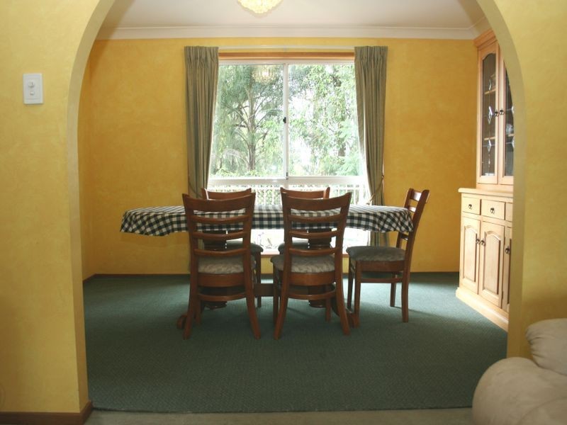 3 Newman Close, Green Point NSW 2251