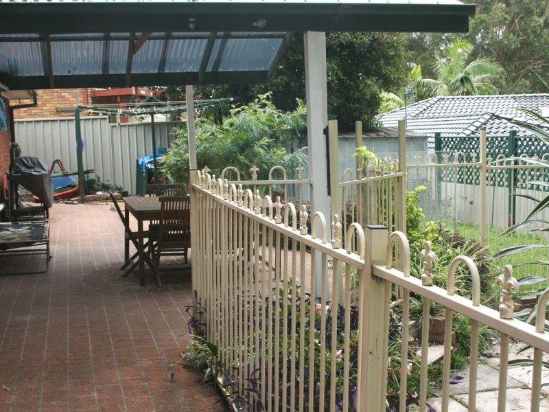 3 Newman Close, Green Point NSW 2251