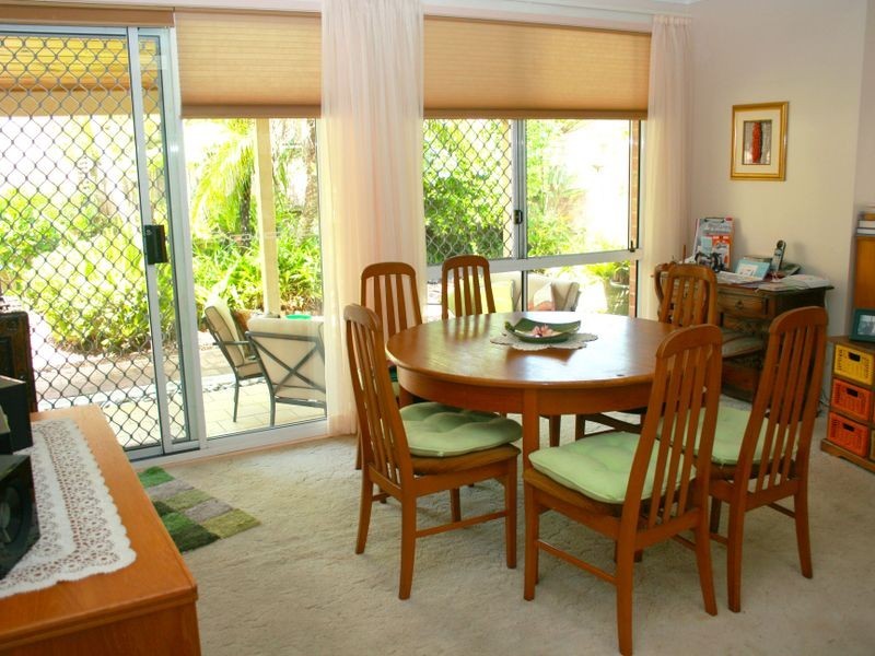 5 Gumleaf Close, Erina NSW 2250