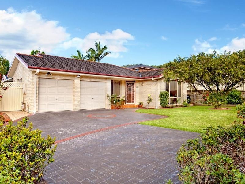 13 Sandpiper Place, Green Point NSW 2251