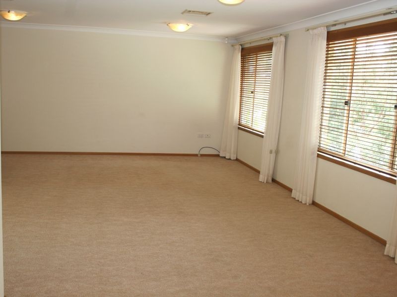 26 Thames Drive, Erina NSW 2250